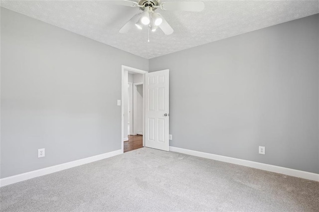 12 Windsor Way, Newnan, GA 30263 - spare room with carpet floors, a textured ceiling, and ceiling fan