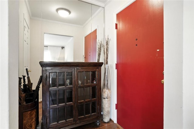 6851 Roswell Rd Unit F5, Sandy Springs, GA 30328 - hall featuring wood finished floors and crown molding
