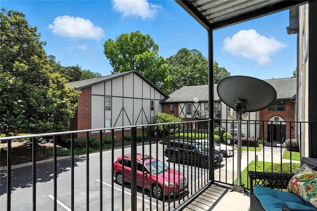 6851 Roswell Rd Unit F5, Sandy Springs, GA 30328 - view of balcony