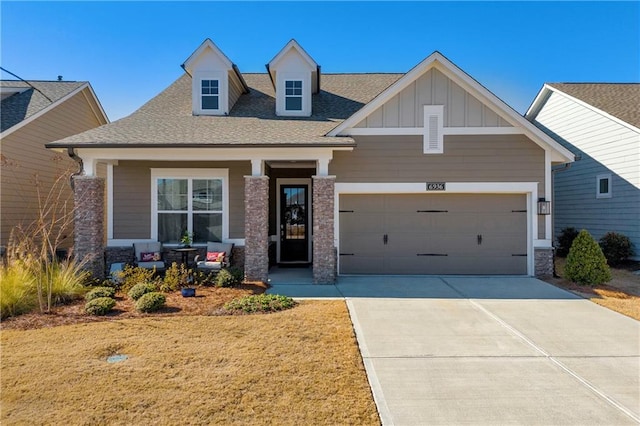 craftsman-style house featuring covered porch