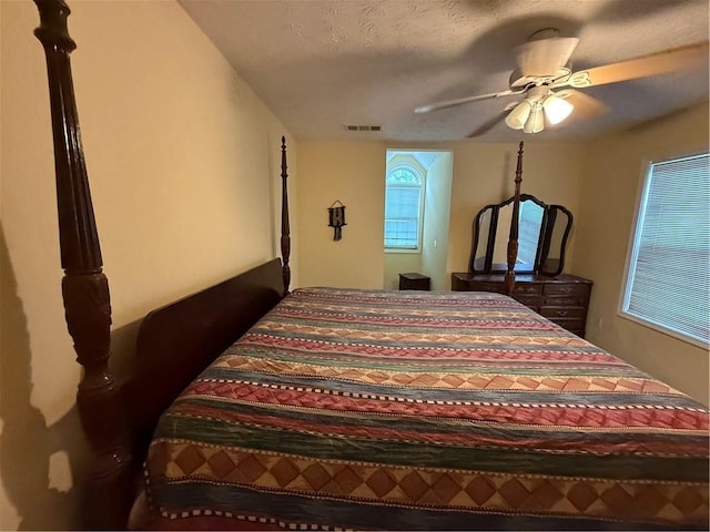 349 Bald Rock Rd, Oxford, GA 30054 - bedroom featuring a ceiling fan