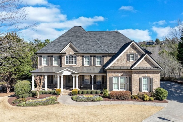 view of front of home featuring a porch