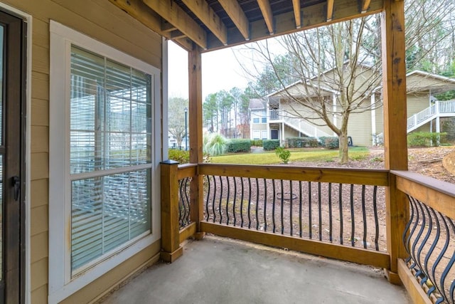 balcony featuring covered porch