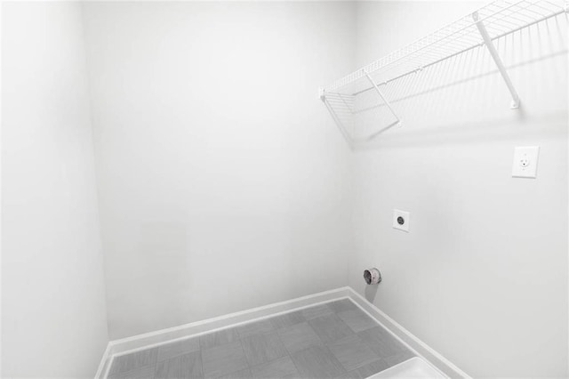 washroom with electric dryer hookup