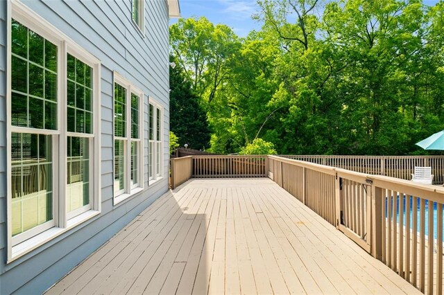 1928 Main St NW, Atlanta, GA 30318 - view of deck