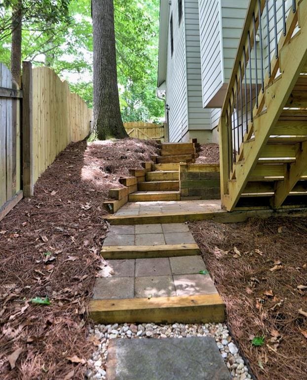 5105 Tynewick Trce NE, Roswell, GA 30075 - view of yard with stairway and fence
