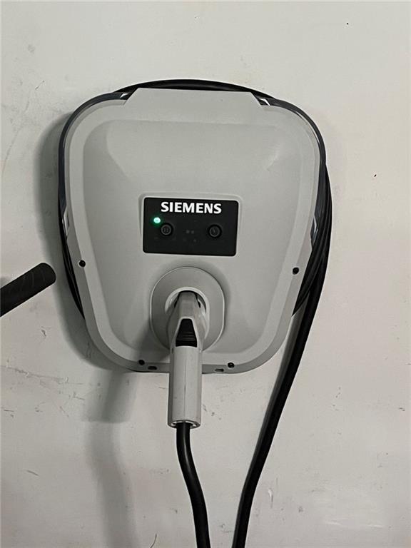 5105 Tynewick Trce NE, Roswell, GA 30075 - garage view of electric vehicle charger
