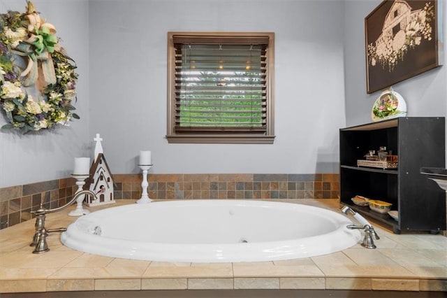 1731 Apple Pie Ridge Rd, Alto, GA 30510 - bathroom featuring a garden tub