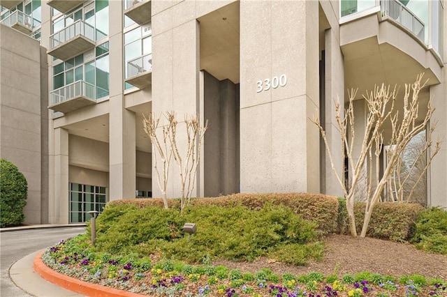 view of building exterior