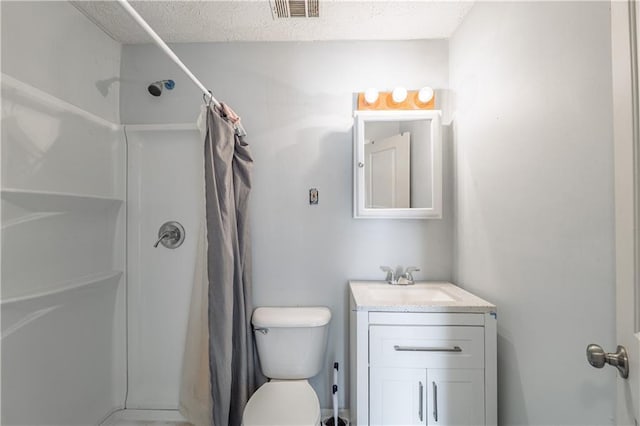 821 Charles Cir, Griffin, GA 30224 - full bathroom featuring vanity, curtained shower, toilet, and a textured ceiling
