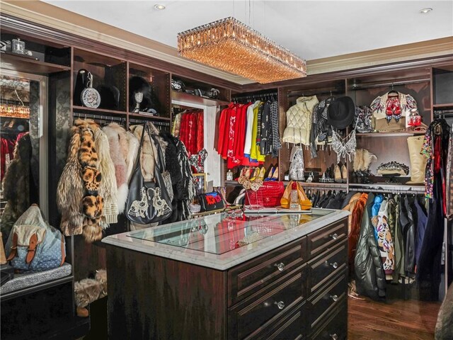 538 Sarabrook Pl NE, Sandy Springs, GA 30342 - spacious closet with wood finished floors