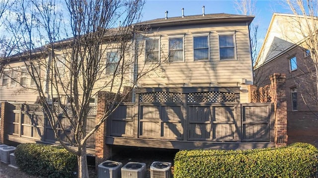 538 Sarabrook Pl NE, Sandy Springs, GA 30342 - view of side of home featuring central air condition unit