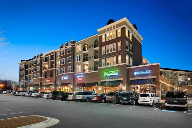 538 Sarabrook Pl NE, Sandy Springs, GA 30342 - view of commercial property