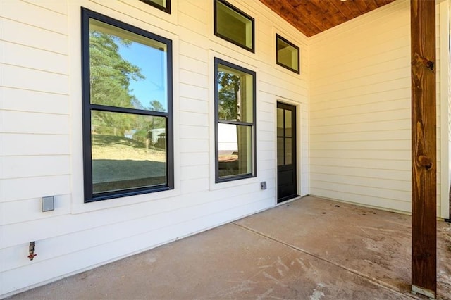 view of patio featuring covered porch