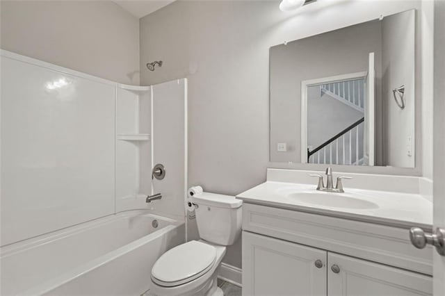 1463 Edgebrook Ct NE Unit 14, Atlanta, GA 30329 - bathroom with vanity, toilet, and tub / shower combination