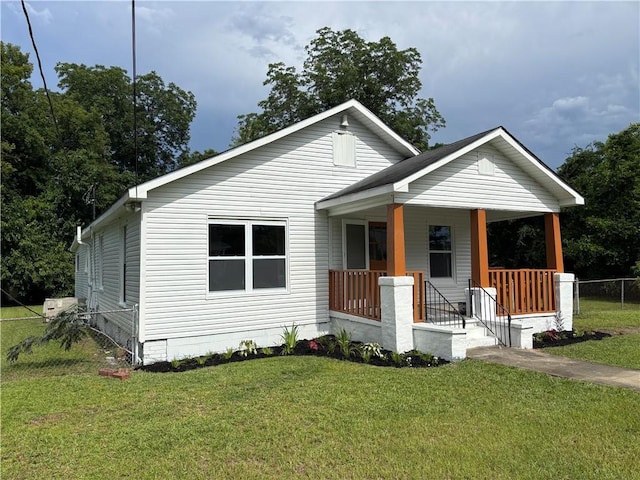 747 Bowman St, Macon, GA 31217 - view of front of house featuring a porch