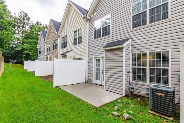 6726 Gallant Ct SE Unit 30, Mableton, GA 30126 - back of house featuring a patio area