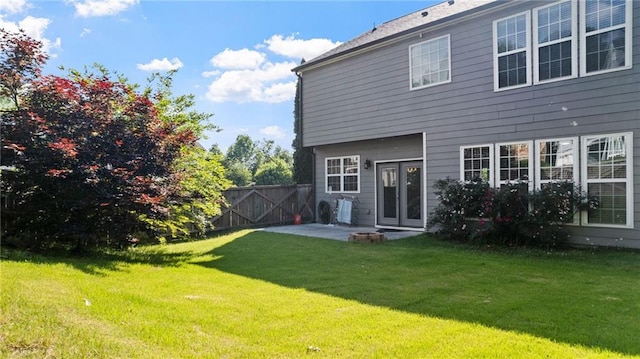 3525 Elder Field Ln, Cumming, GA 30040 - back of property with a gate and a patio