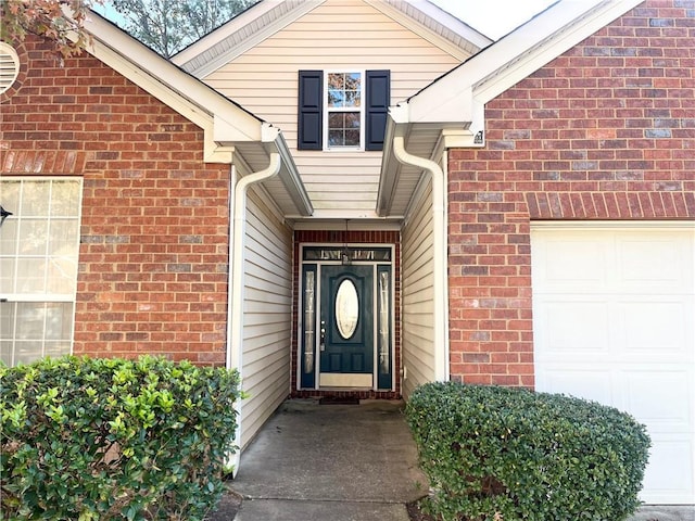 property entrance featuring a garage