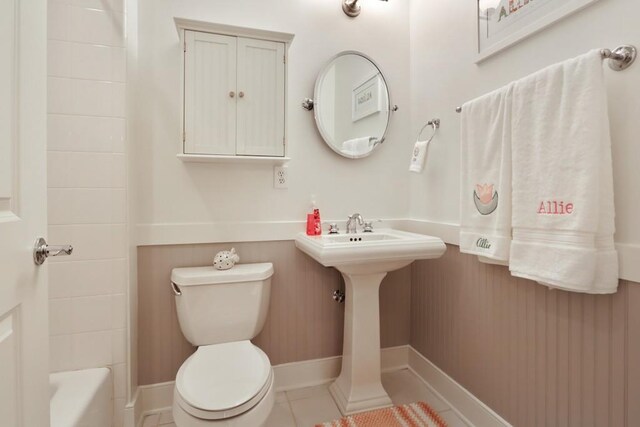 273 12th St NE Unit 421, Atlanta, GA 30309 - bathroom with toilet, a shower, and a bath