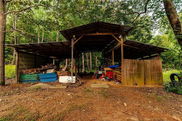 8601 Flint Hill Rd, Douglasville, GA 30135 - view of pole building featuring a view of trees