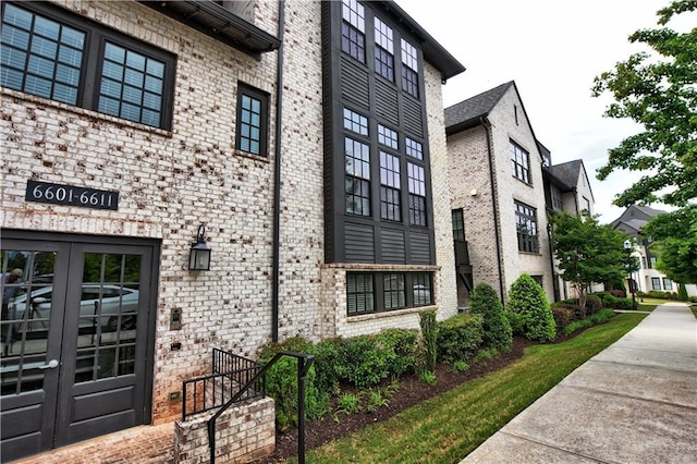 6603 Sterling Dr, Atlanta, GA 30328 - view of building exterior