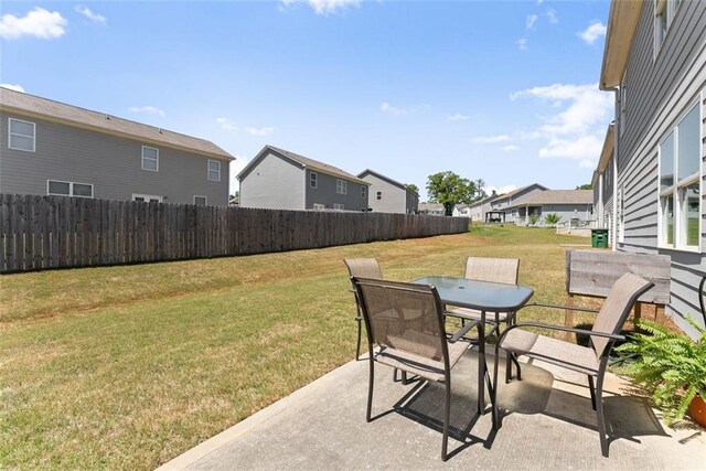 867 Starbuck Pkwy, Pendergrass, GA 30567 - washroom featuring baseboards, laundry area, and washing machine and clothes dryer