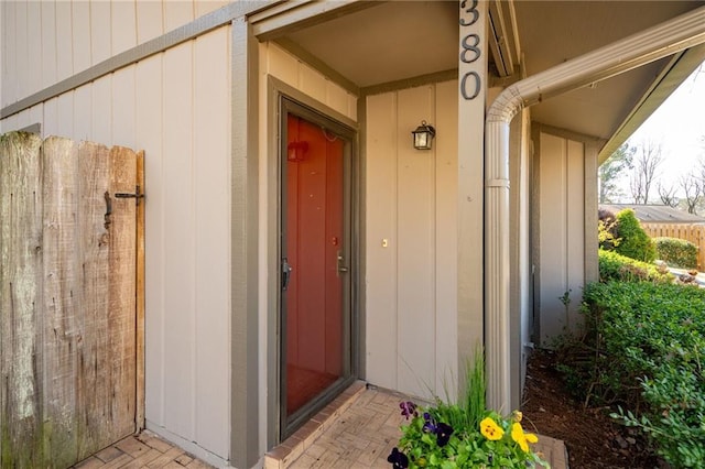 view of entrance to property