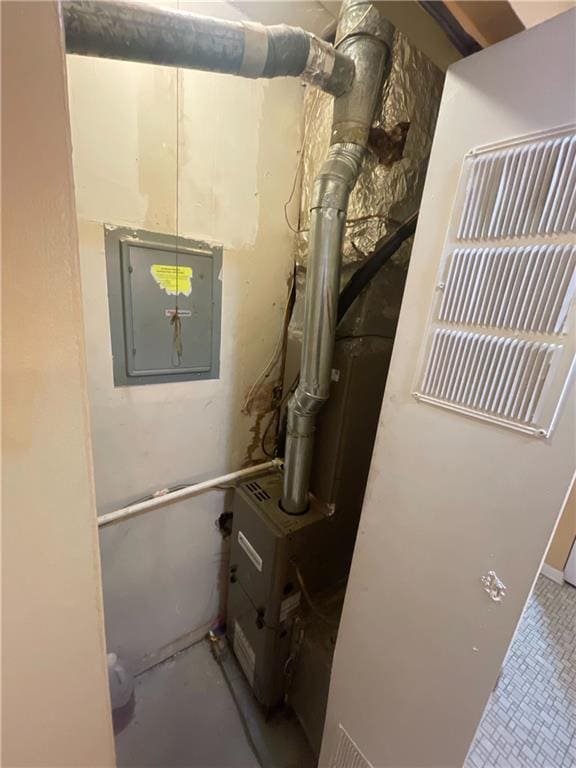 2009 Oak Park Ln, Decatur, GA 30032 - utilities with electric panel