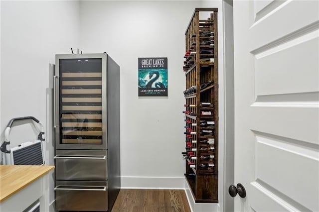 2020 Bixby St SE, Atlanta, GA 30317 - wine area featuring wine cooler and dark wood finished floors