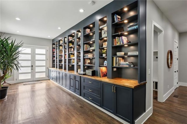 2020 Bixby St SE, Atlanta, GA 30317 - wine area with dark wood-style floors and recessed lighting
