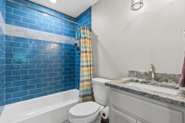 35 Indian Trce, Mineral Bluff, GA 30559 - full bath with toilet, shower / bath combo, and vanity