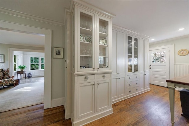 202 Lakeview Ave, Atlanta, GA 30305 - bar with a wealth of natural light, recessed lighting, ornamental molding, and wood finished floors