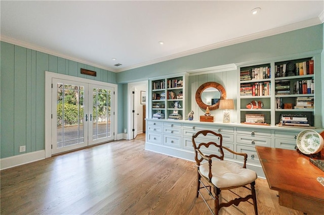 202 Lakeview Ave, Atlanta, GA 30305 - living area featuring light wood-style floors, french doors, visible vents, and crown molding