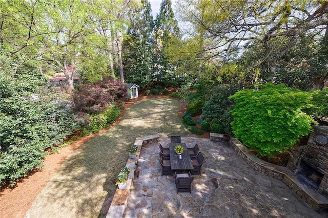 202 Lakeview Ave, Atlanta, GA 30305 - view of yard with a patio area
