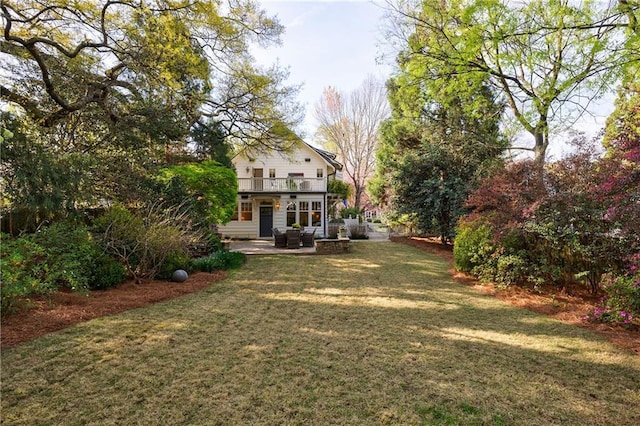 202 Lakeview Ave, Atlanta, GA 30305 - view of yard featuring a patio