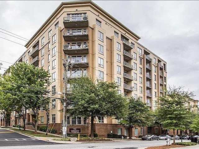 711 Cosmopolitan Dr NE Unit 123, Atlanta, GA 30324 - view of apartment building / complex