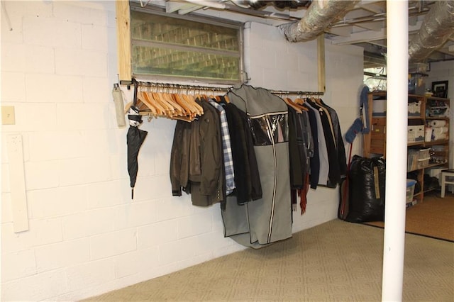 728 Antone St NW, Atlanta, GA 30318 - view of walk in closet