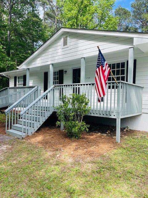 view of front of property with a porch