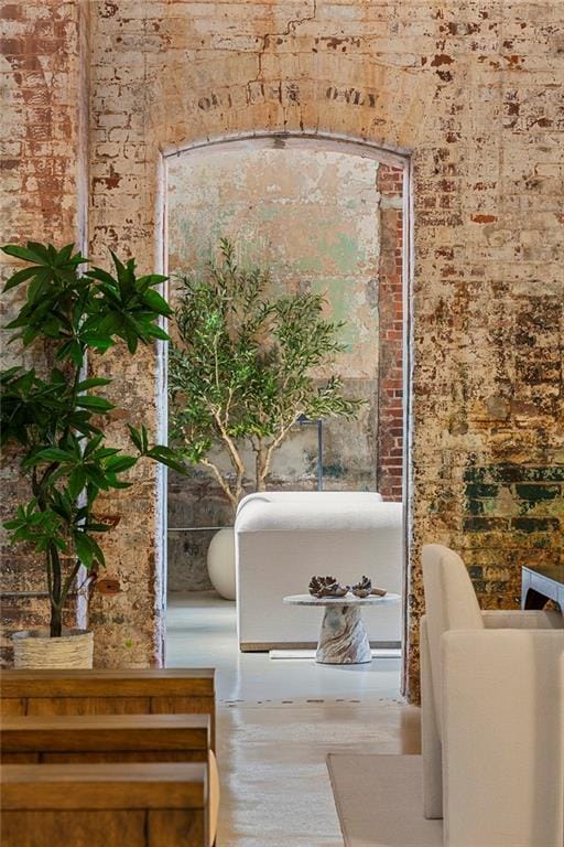 170 Boulevard Se 115E, Atlanta, GA 30312 - detailed view of brick wall and wood finished floors