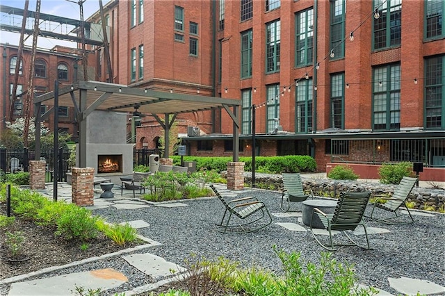 170 Boulevard Se 115E, Atlanta, GA 30312 - view of property's community featuring a patio area
