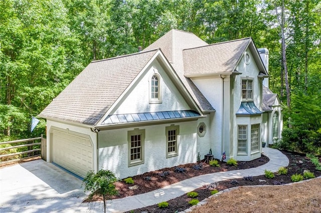 view of front of home featuring a garage