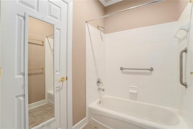 3505 Belridge Ln, Smyrna, GA 30080 - bathroom featuring baseboards and shower / bathtub combination