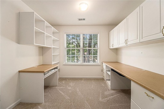 401 Wellwood Way, Roswell, GA 30075 - unfurnished office with built in study area and light carpet