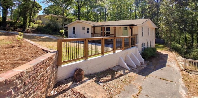 816 Stewart St, Carrollton, GA 30117 - view of front of property