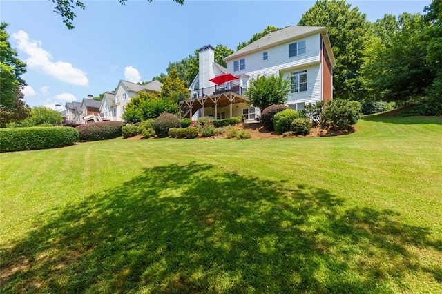 130 Hamilton Way, Roswell, GA 30075 - view of green lawn featuring a deck