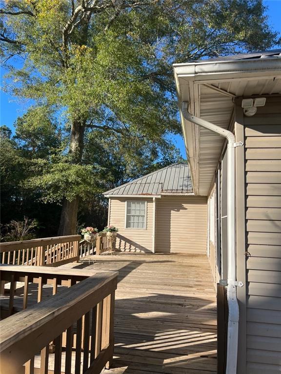 94 Cedar Valley Rd, Montezuma, GA 31063 - view of deck