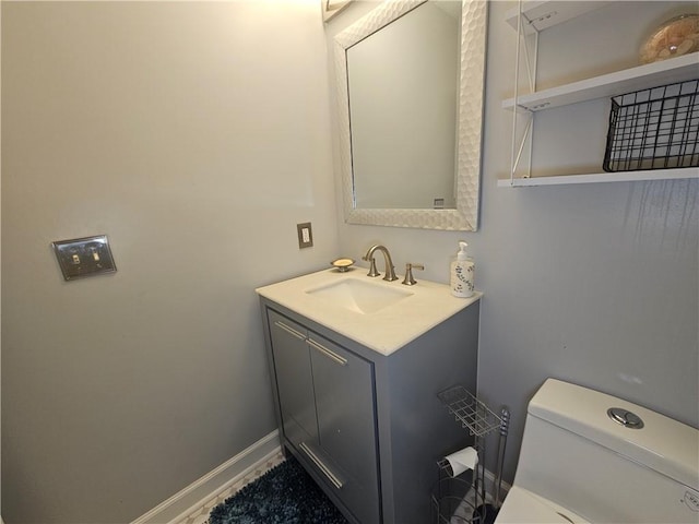 5536 Strathmoor Manor Cir, Lithonia, GA 30058 - half bath with vanity and toilet