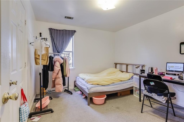 view of carpeted bedroom