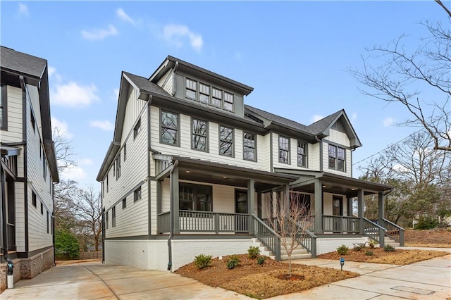 view of front of home featuring covered porch